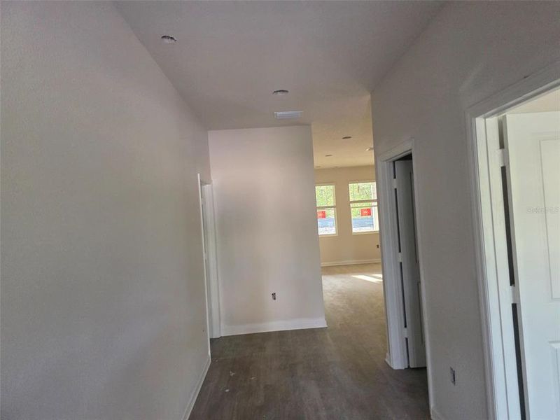 Spacious, unfurnished interior of a new home in , Homosassa (Image 5). Spacious, unfurnished interior of a new home in , Homosassa (Image 5).