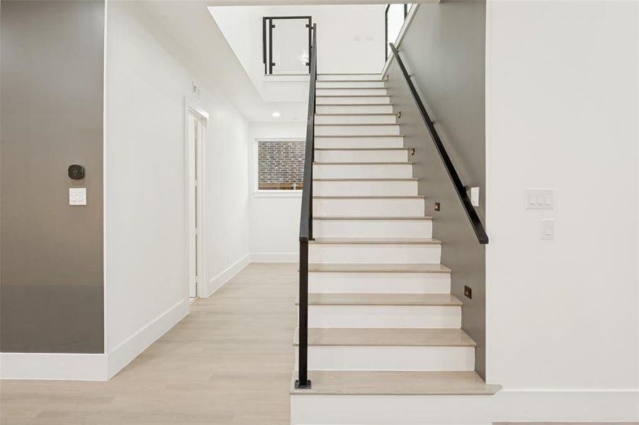 Spacious, unfurnished interior of a new home in , Frisco (Image 15).
