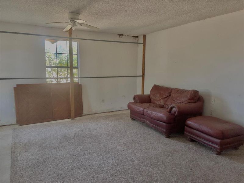 Image 15 of a home in . Image 15 of a home in .