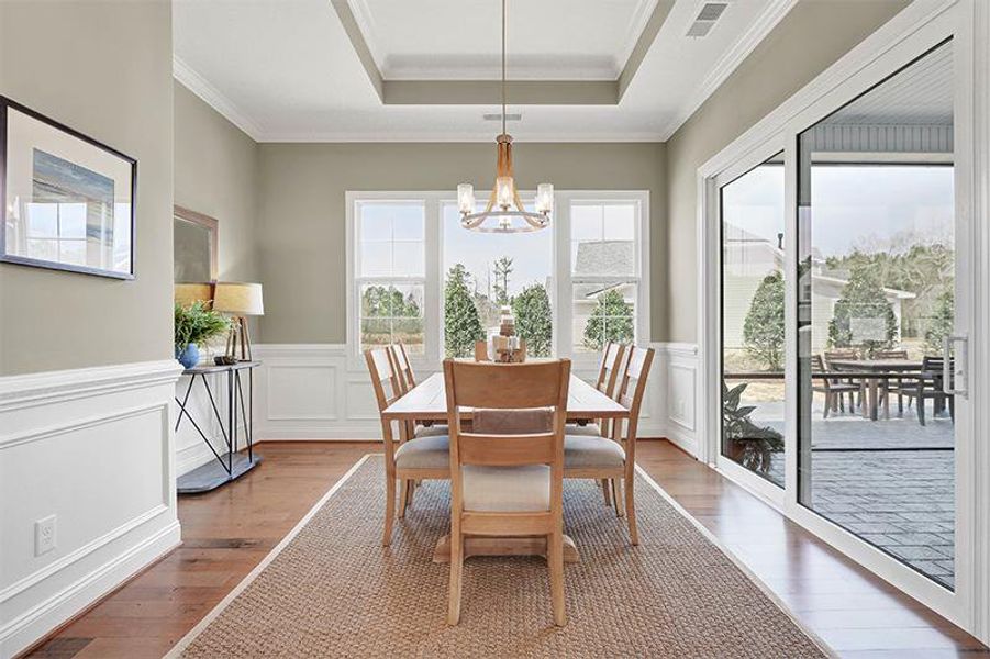 Mango Bay, Dining Room