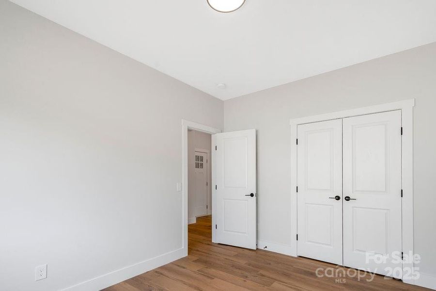 Spacious, unfurnished interior of a new home in , Lincolnton (Image 18).