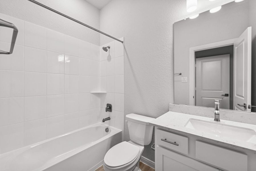 Furnished interior view inside a new home in The Grand Prairie 50’, Hockley (Image 3).