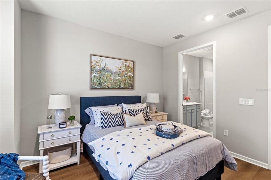 Furnished interior view inside a new home in , Winter Garden (Image 8).