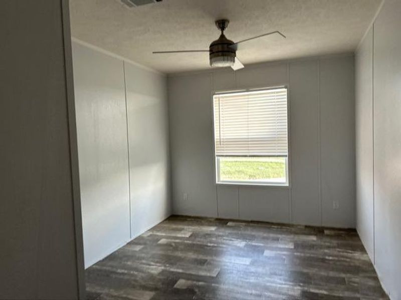 Spacious, unfurnished interior of a new home in , Pawnee (Image 7).