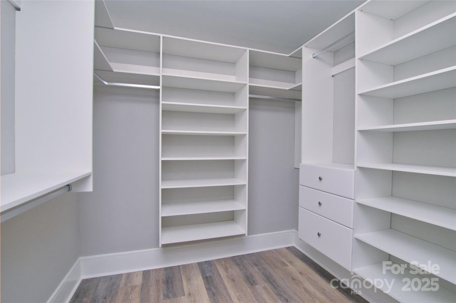 Image 40 of a home in .