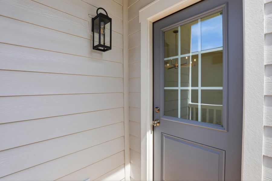 Representative exterior details of a home built from the The Lofton by RobuckHomes in Downtown Wilmington Collective, Wilmington (Image 40).