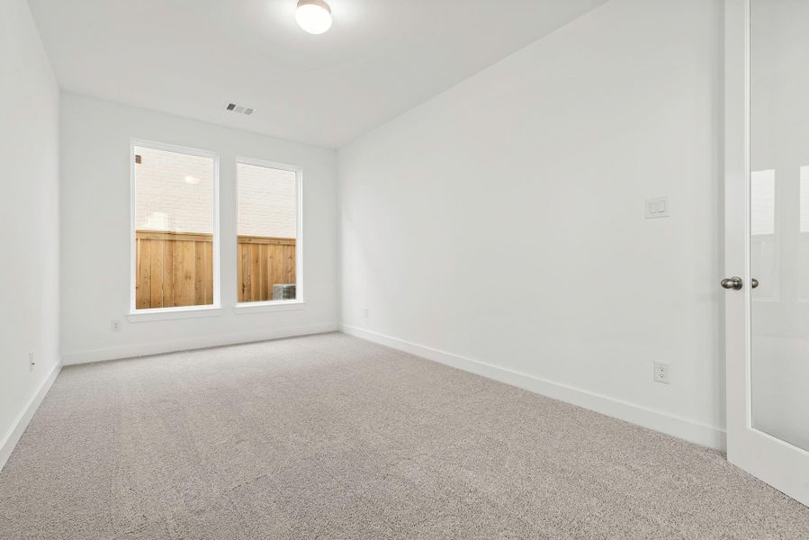 Spacious, unfurnished interior of a new home in The Grand Prairie - 60', Hockley (Image 10).