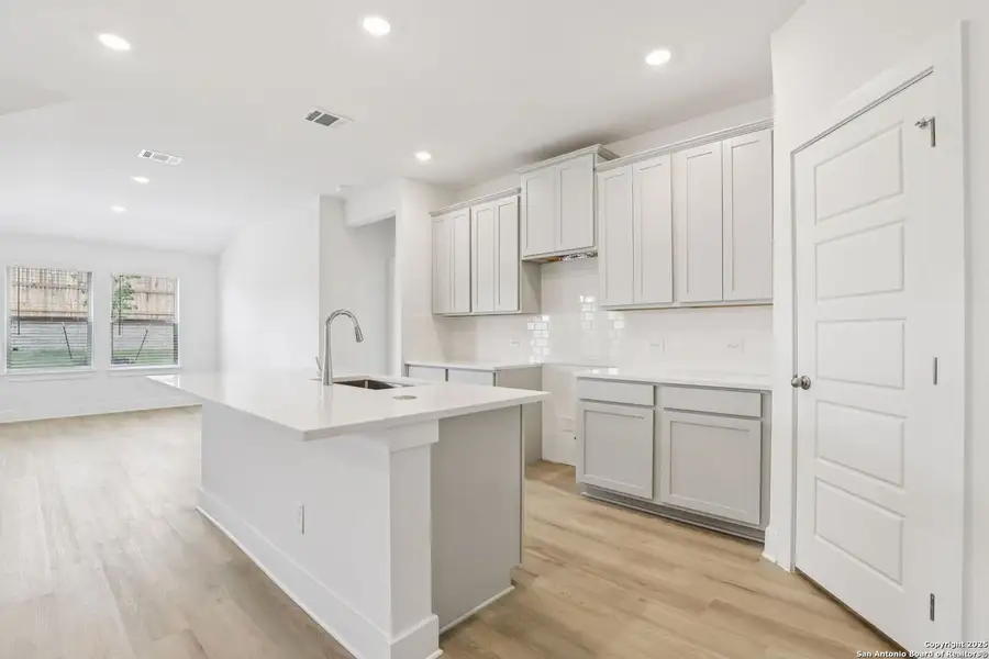Furnished interior view inside a new home in Comanche Ridge, San Antonio (Image 10). Furnished interior view inside a new home in Comanche Ridge, San Antonio (Image 10).