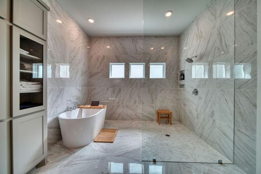 Furnished interior view inside a new home in , Friendswood (Image 20).