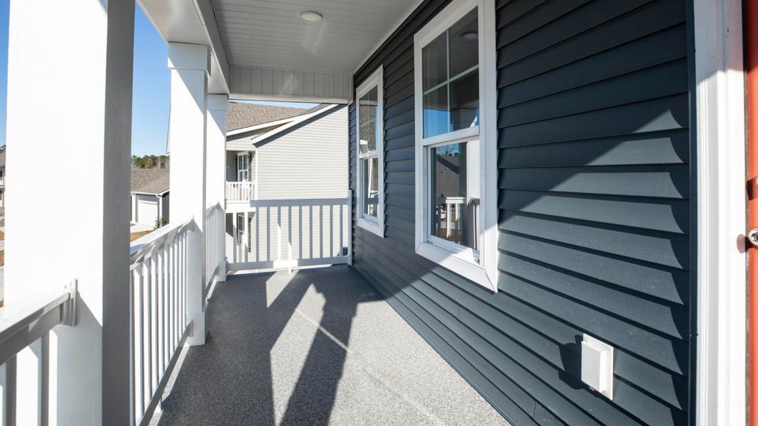 Representative exterior details of a home built from the HARBOR OAK by D.R. Horton in Indigo Preserve, Leland (Image 4).