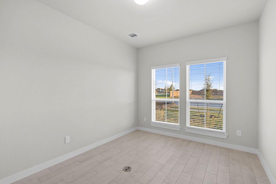 Spacious, unfurnished interior of a new home in , Rosenberg (Image 16). Spacious, unfurnished interior of a new home in , Rosenberg (Image 16).