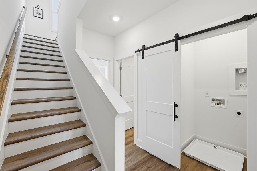 Spacious, unfurnished interior of a new home in BelleWether, Chattanooga (Image 8).
