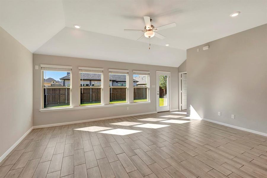 Spacious, unfurnished interior of a new home in Woodstone, Providence Village (Image 15). Spacious, unfurnished interior of a new home in Woodstone, Providence Village (Image 15).