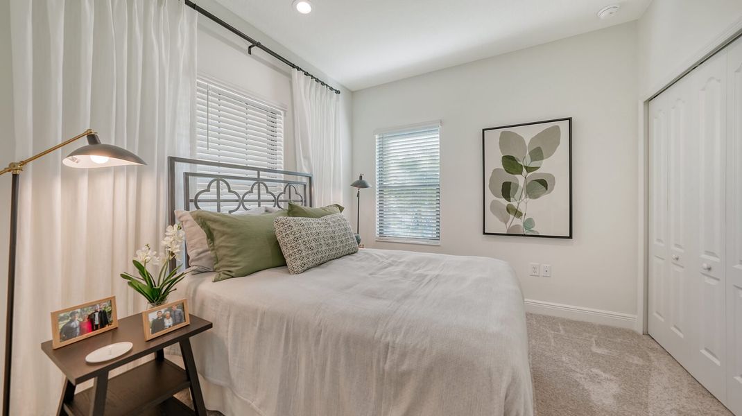 Representative furnished interior of a home built from the Sandcastle 2 by Neal Communities in Vistera of Venice, Venice (Image 6).