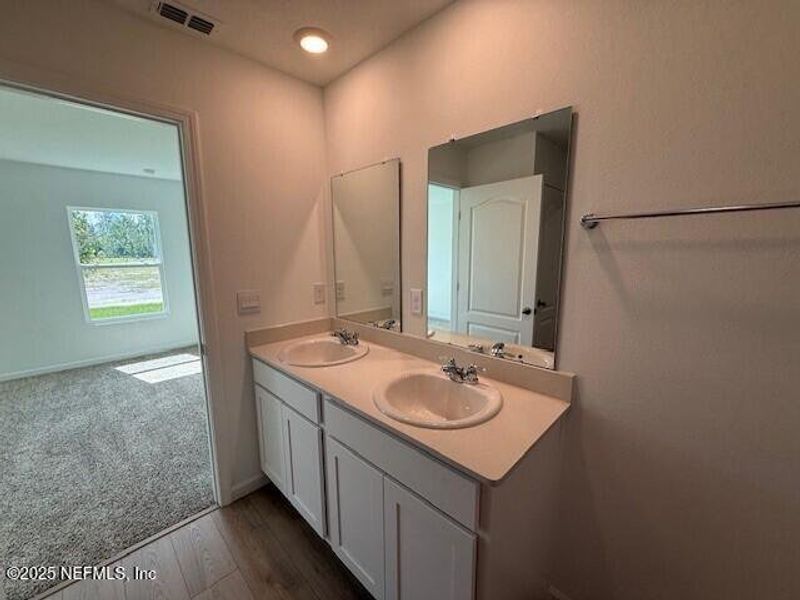 Furnished interior view inside a new home in Grand Reserve, Bunnell (Image 14). Furnished interior view inside a new home in Grand Reserve, Bunnell (Image 14).