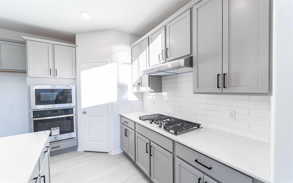 Furnished interior view inside a new home in River Ranch Meadows, Dayton (Image 3).