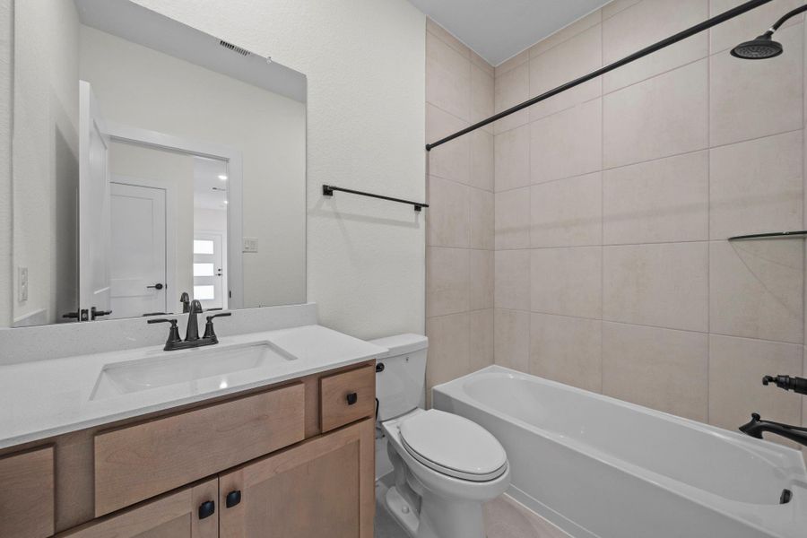 Furnished interior view inside a new home in , Katy (Image 6).