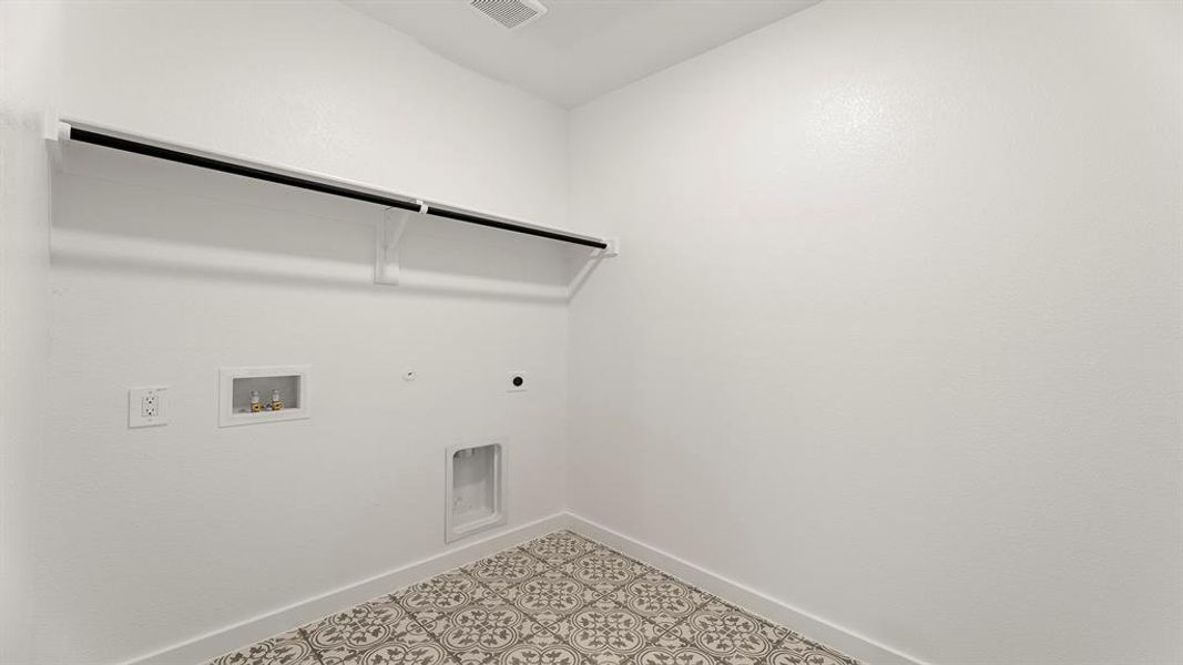 07. 1504 Edgeway - Utility 07. 1504 Edgeway - Utility