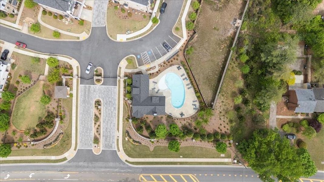 Image 36 of a home in .