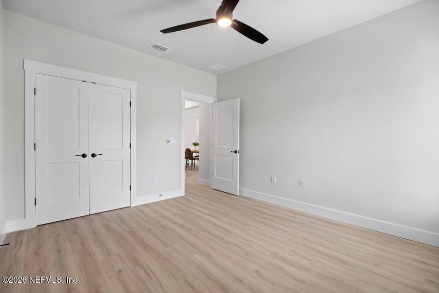 Spacious, unfurnished interior of a new home in , Jacksonville (Image 29).