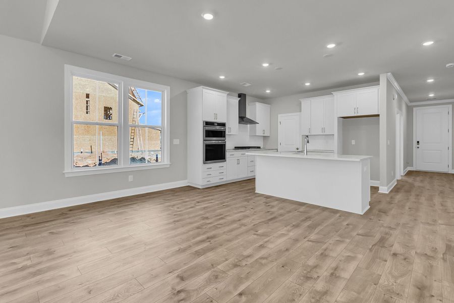 5br New Home in Summerville, SC.  - Slide 4