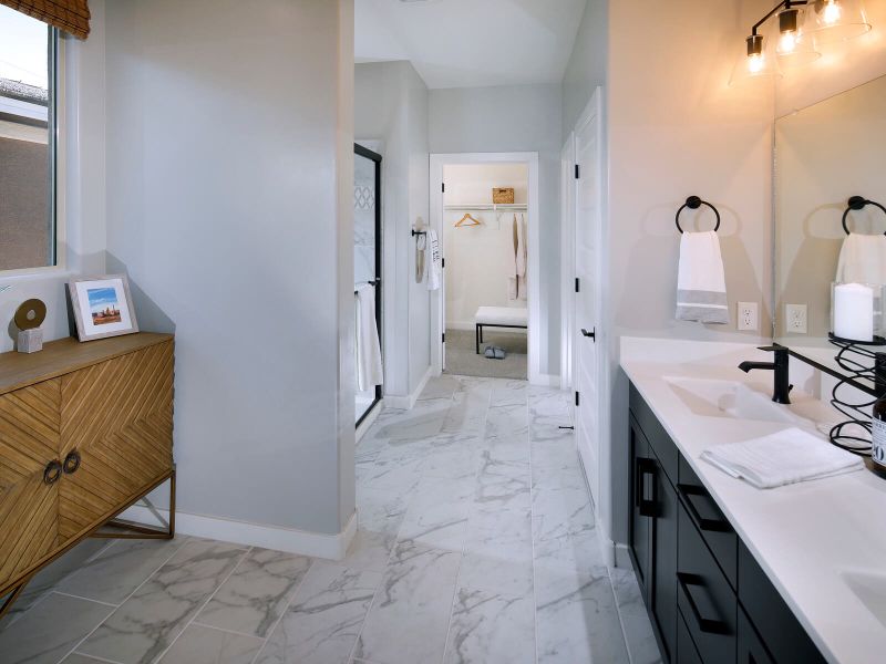 The 2190 floorplan modeled at Houghton Reserve in Tucson, AZ. The 2190 floorplan modeled at Houghton Reserve in Tucson, AZ.