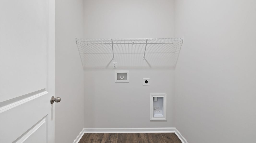 Spacious, unfurnished interior of a new home in Benjamin's Grove, Woodruff (Image 24). Spacious, unfurnished interior of a new home in Benjamin's Grove, Woodruff (Image 24).