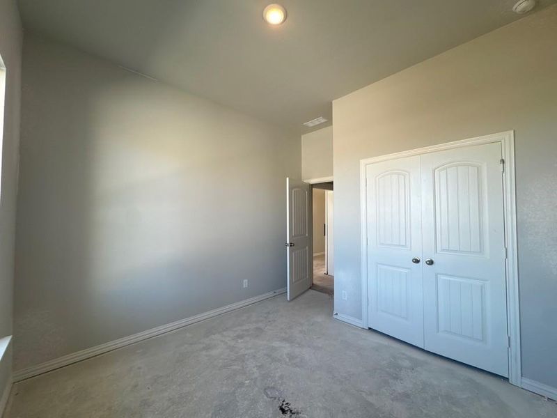 Image 15 of a home in Fairview Meadows.