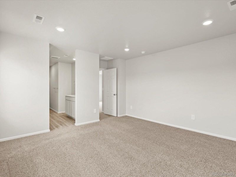 Spacious, unfurnished interior of a new home in Westgate, Greeley (Image 33). Spacious, unfurnished interior of a new home in Westgate, Greeley (Image 33).