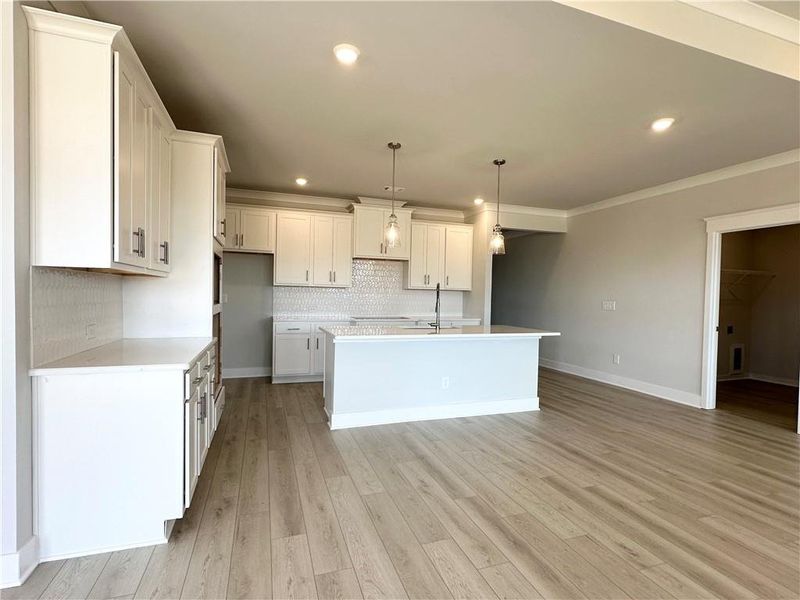 Furnished interior view inside a new home in Summerlin, Winder (Image 59).