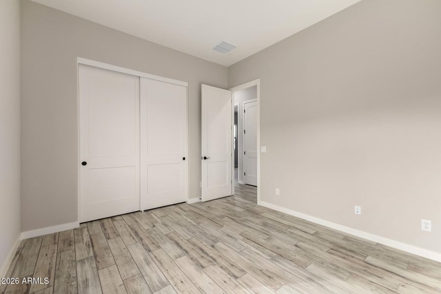 29 - 173rd 8819 29 - 173rd 8819