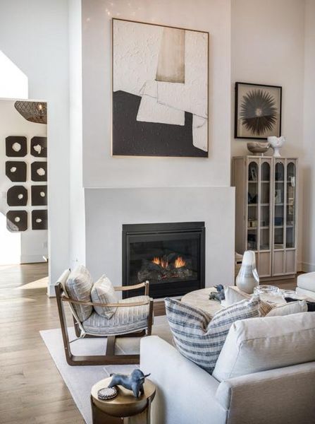 Furnished interior view inside a new home in Sienna, Missouri City (Image 15).