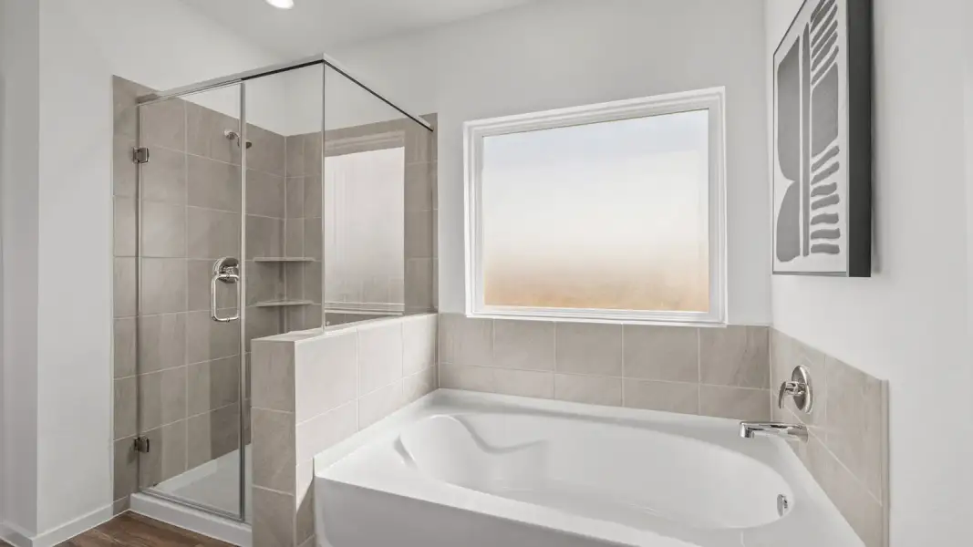 Furnished interior view inside a new home in East Williams Cove, Conroe (Image 22).