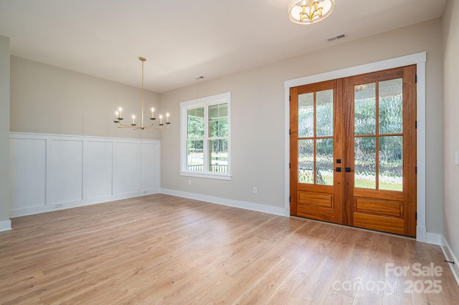 Spacious, unfurnished interior of a new home in , Lincolnton (Image 31).