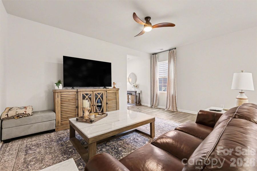 Furnished interior view inside a new home in Elizabeth, Fort Mill (Image 17). Furnished interior view inside a new home in Elizabeth, Fort Mill (Image 17).