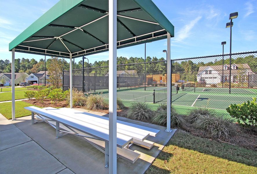 Community amenities in , Summerville (Image 47).