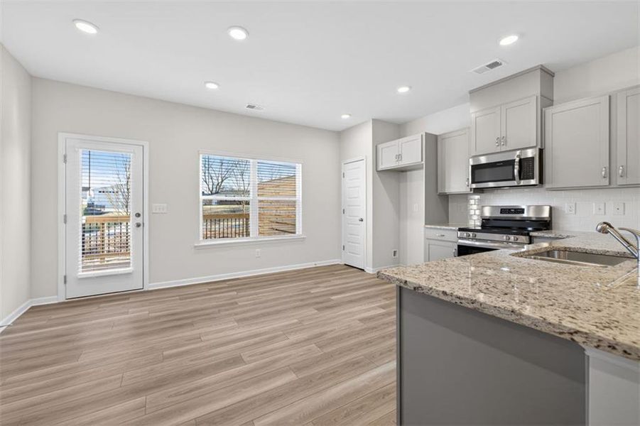 Image 38 of a home in Franklin Manor.