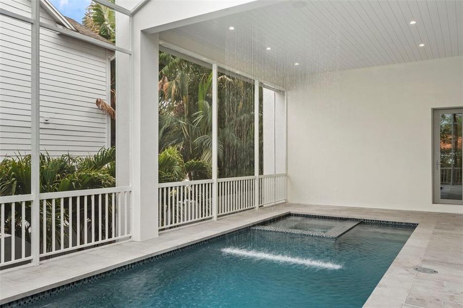 Exterior details and patio area of a home in , Tampa (Image 36).