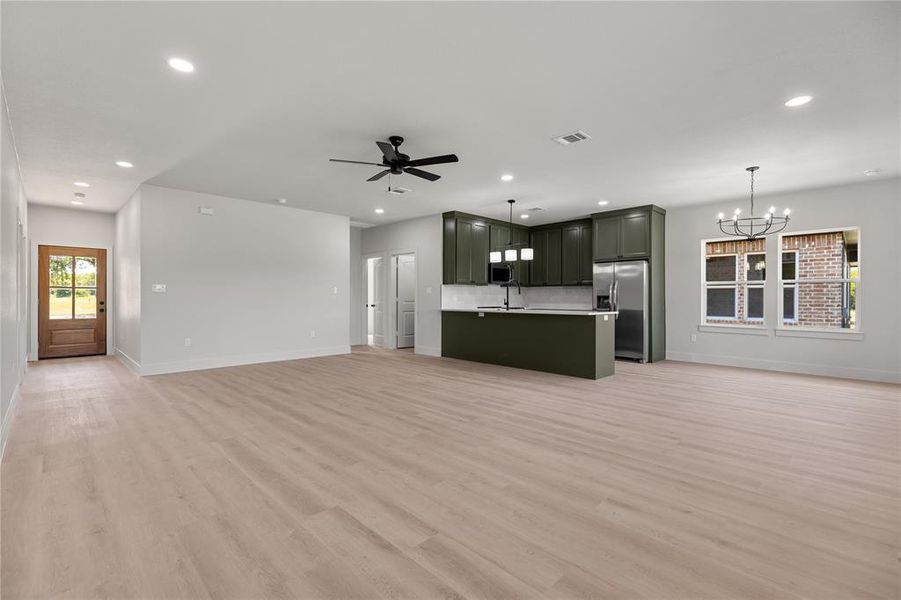 Spacious, unfurnished interior of a new home in , McGregor (Image 10).