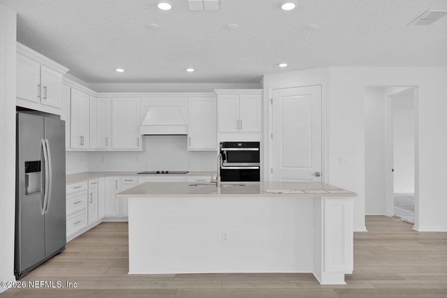 Furnished interior view inside a new home in Murray Farms, Middleburg (Image 13).