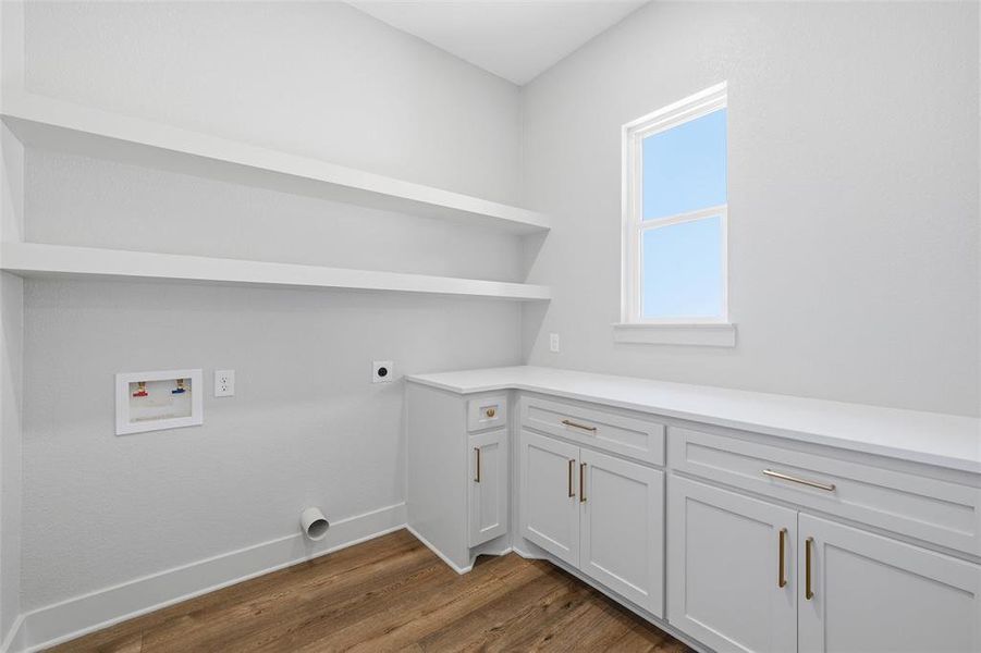 Image 36 of a home in .