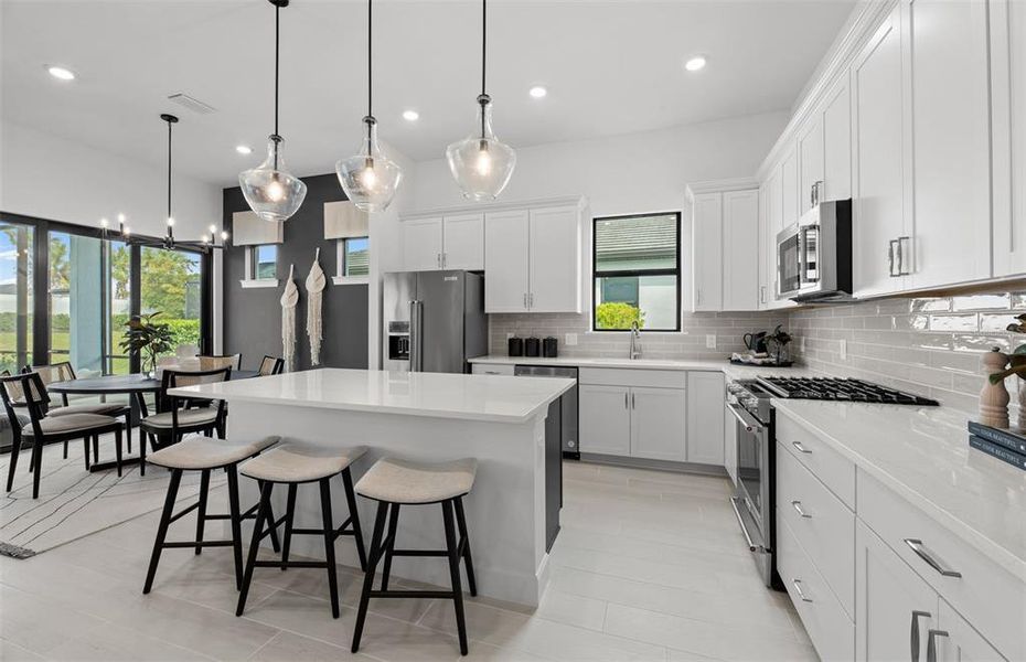 Interior photos are of a staged model home. Illustration purposes only. Options may vary.