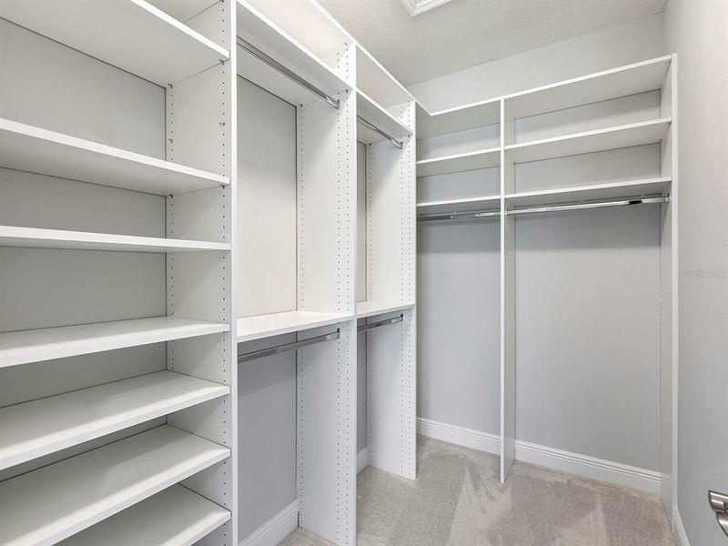 Spacious, unfurnished interior of a new home in , Venice (Image 33).