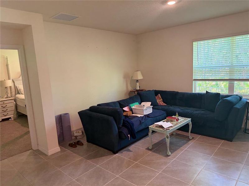 Furnished interior view inside a new home in Fountain View, Ormond Beach (Image 4). Furnished interior view inside a new home in Fountain View, Ormond Beach (Image 4).