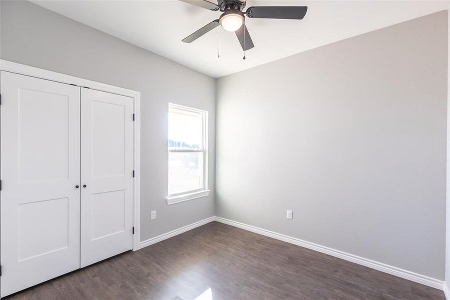Spacious, unfurnished interior of a new home in , Abilene (Image 18).