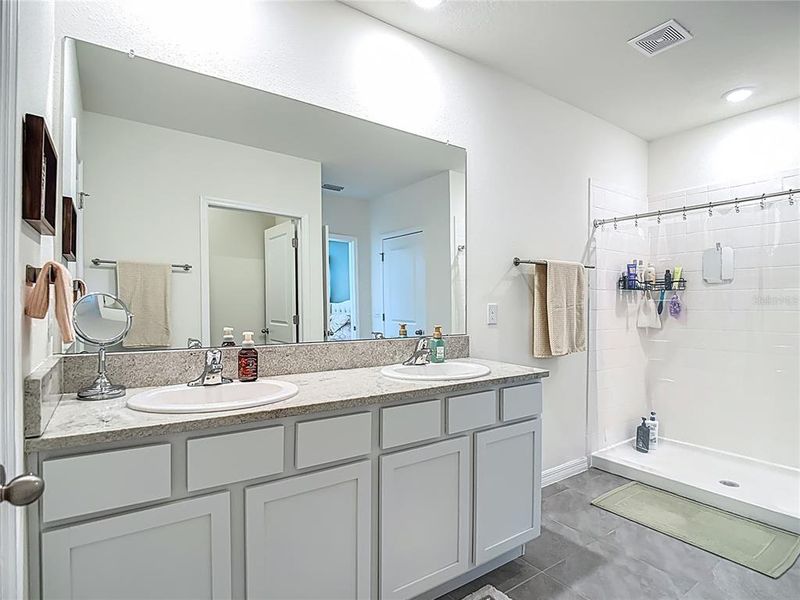 Furnished interior view inside a new home in , Wesley Chapel (Image 5).