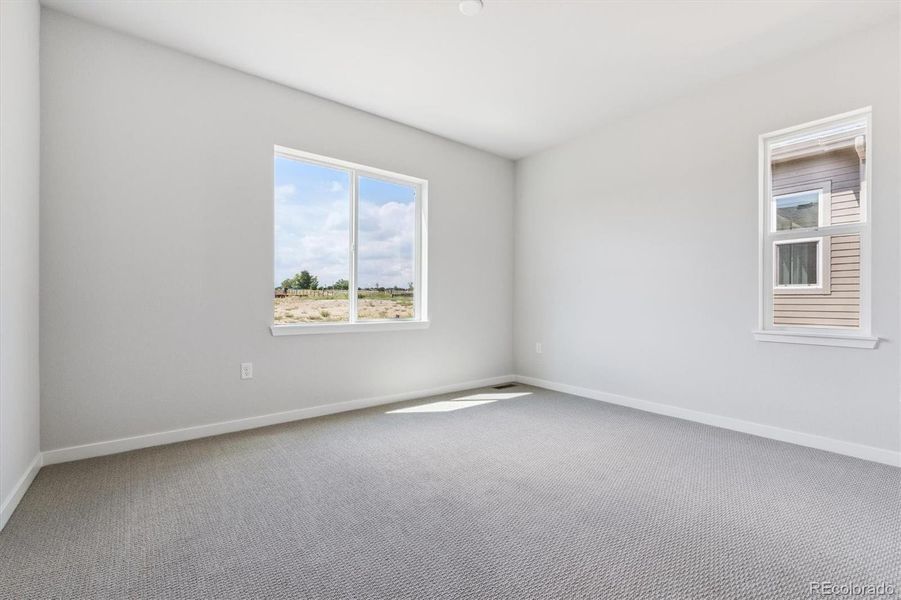 Spacious, unfurnished interior of a new home in Prestige Collection at Parkdale Commons, Lafayette (Image 18).