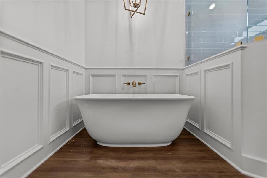 Furnished interior view inside a new home in , Tyler (Image 8).