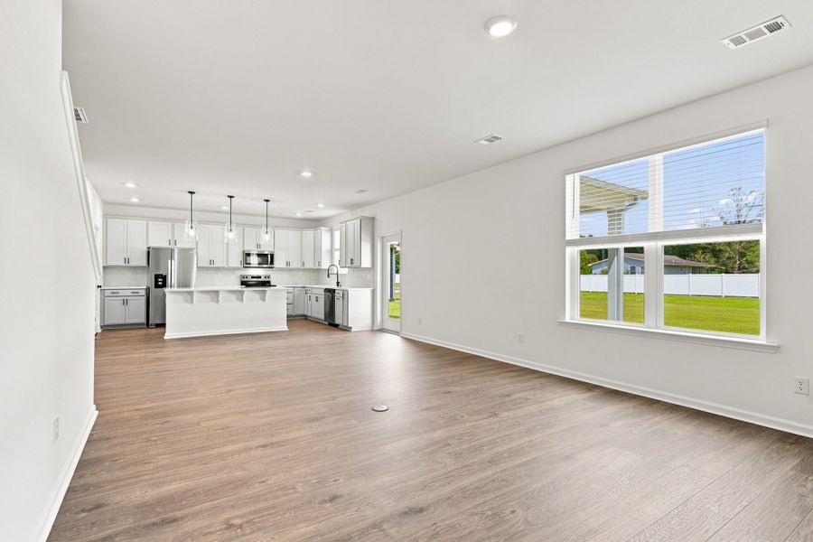 Spacious, unfurnished interior of a new home in Ambridge, Conway (Image 20). Spacious, unfurnished interior of a new home in Ambridge, Conway (Image 20).