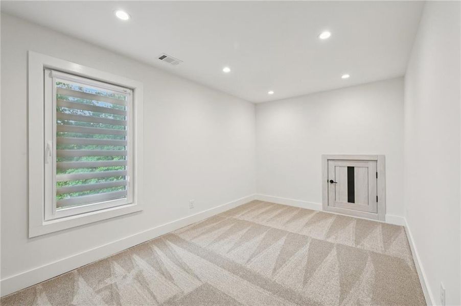 Spacious, unfurnished interior of a new home in , Cumming (Image 96). Spacious, unfurnished interior of a new home in , Cumming (Image 96).